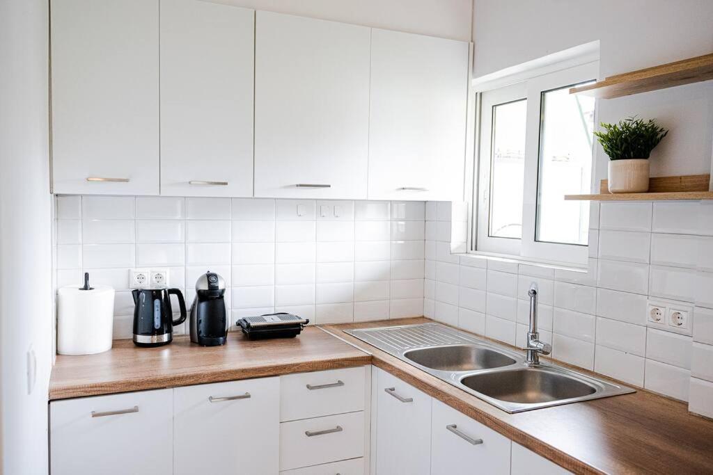 Cosy Apartment 700M From Acropolis Athene Buitenkant foto